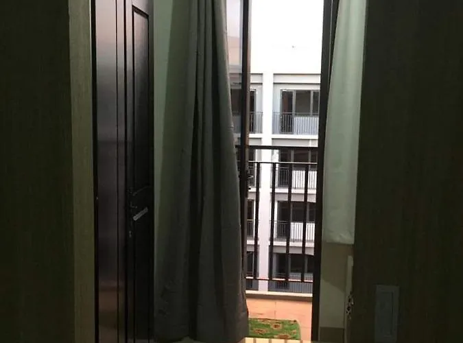 Apartment Staycation Shore 2 Moa Pasay *